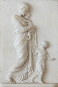 Charité-Christian_charity_Thorvaldsen_Louvre_RF3968